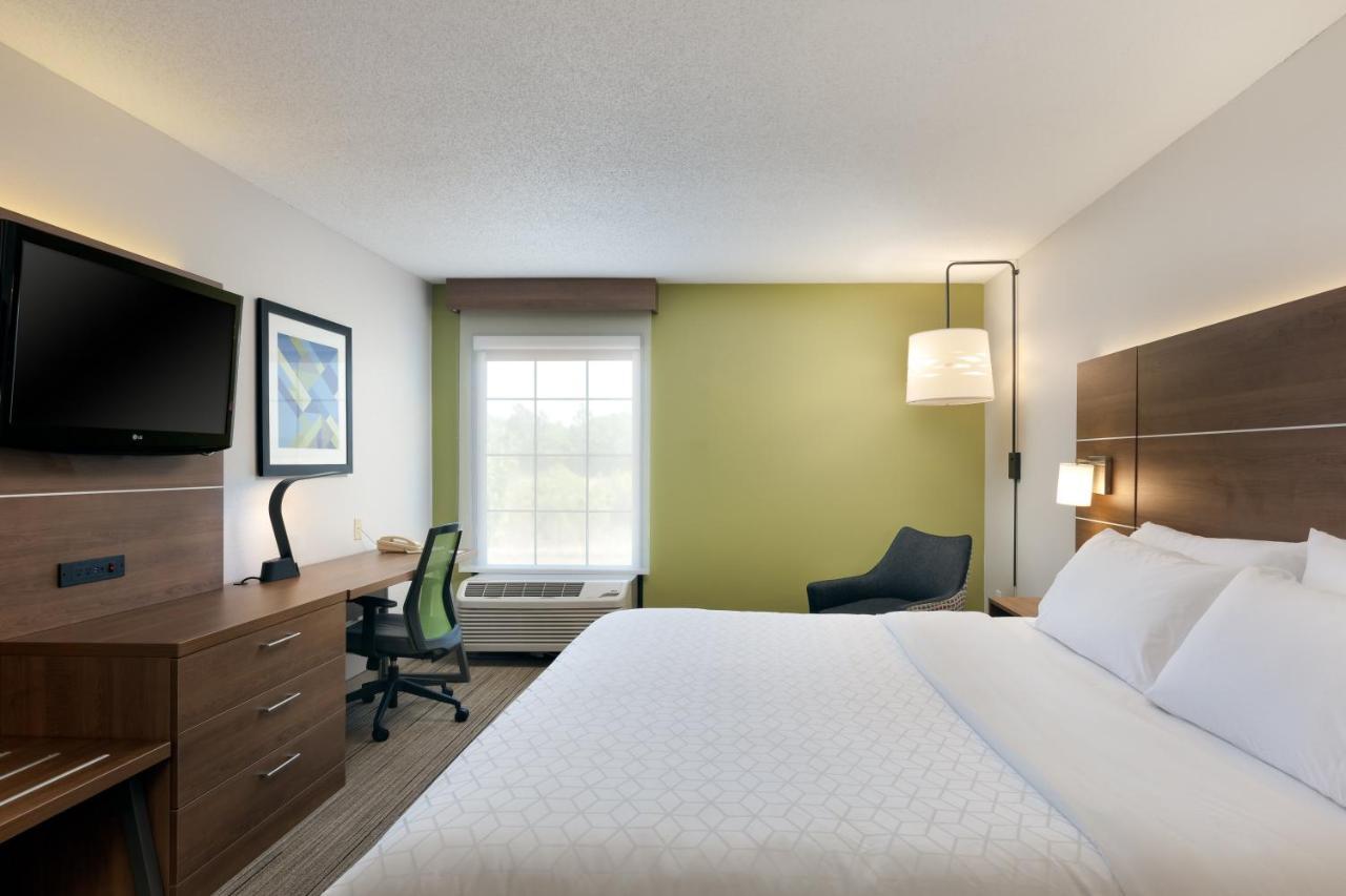 Holiday Inn Express & Suites Milton East I-10 By Ihg Exterior photo
